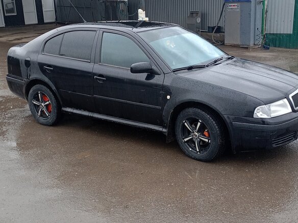 2007 Skoda Octavia I (A4) Рестайлинг, чёрный, 260000 рублей - вид 1