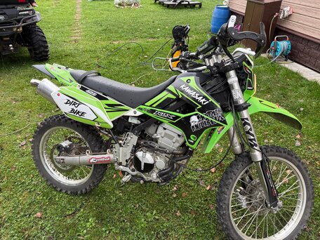 2010 Kawasaki KLX 250, зелёный, 350000 рублей, вид 1