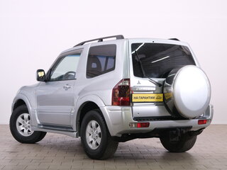 2006 Mitsubishi Pajero III Рестайлинг, серебристый, 1229000 рублей, вид 4