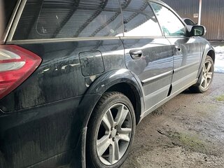 2008 Subaru Outback III Рестайлинг, чёрный, 1200000 рублей, вид 3