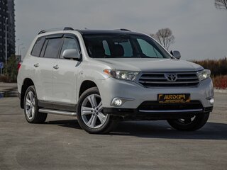 2010 Toyota Highlander II (XU40) Рестайлинг, белый, 1941500 рублей, вид 1