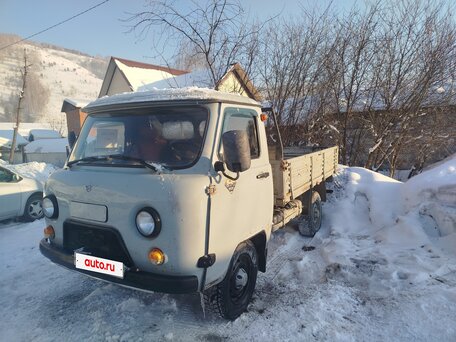 2011 УАЗ 3303, серый, 800000 рублей, вид 3