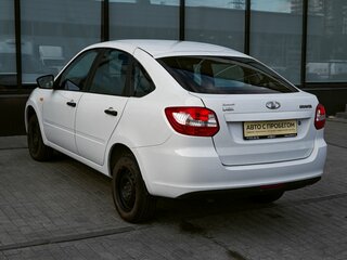 2017 Lada (ВАЗ) Granta I, белый, 450000 рублей, вид 3