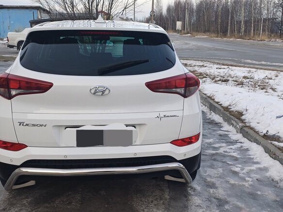 2017 Hyundai Tucson III, белый, 2100000 рублей - вид 3