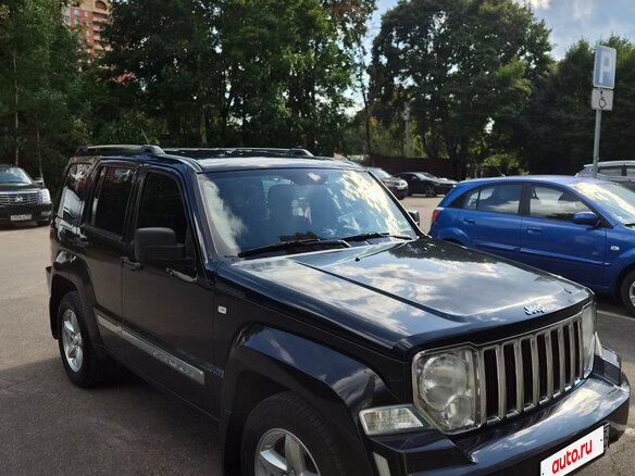 2011 Jeep Cherokee IV (KK), чёрный, 2000000 рублей - вид 6