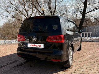 2011 Volkswagen Touran I Рестайлинг 2, чёрный, 885000 рублей, вид 4