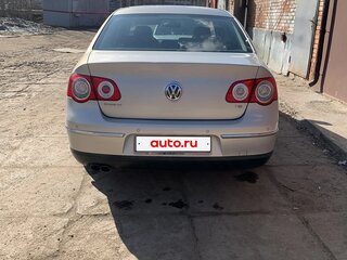 2009 Volkswagen Passat B6, серебристый, 580000 рублей, вид 3