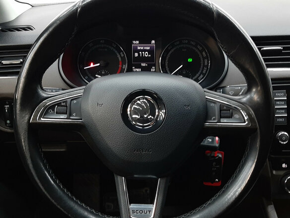 2016 Skoda Octavia Scout III (A7), серый - вид 16