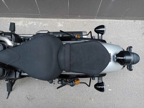 2019 Yamaha XV950 Bolt, серый, 749000 рублей - вид 7