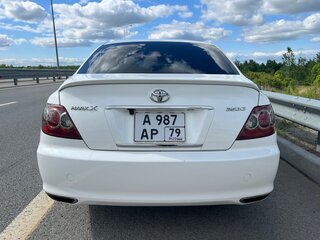 2005 Toyota Mark X I, белый, 1250000 рублей, вид 2