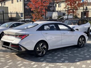 2025 Hyundai Elantra N Line VII (CN7) Рестайлинг, белый, 1980000 рублей, вид 2
