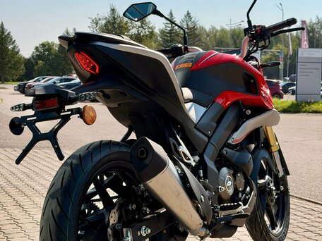 2026 QJMotor SRK 125 S, белый, 300000 рублей, вид 4