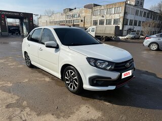 2024 Lada (ВАЗ) Granta Drive Active I Рестайлинг, белый, 950000 рублей, вид 4