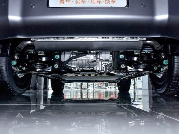 2026 BYD FangChengBao Titanium 7 35.6 kWh, золотистый - вид 28
