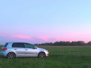 2012 Volkswagen Golf VI, серебристый, 800000 рублей, вид 5