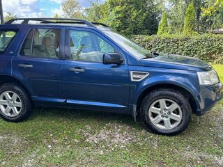 2010 Land Rover Freelander II Рестайлинг, синий, 1100000 рублей, вид 2