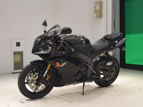 2009 Yamaha YZF-R1, чёрный, 639000 рублей, вид 3