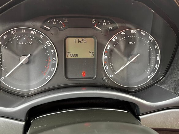2008 Skoda Octavia II (A5), красный, 449000 рублей - вид 12
