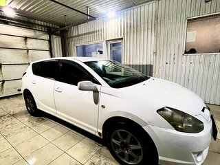 2002 Toyota Caldina III, белый, 600000 рублей, вид 3