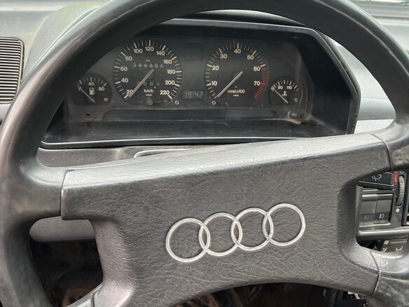 1986 Audi 100 III (C3), белый - вид 6