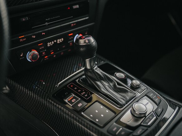 2017 Audi RS 6 performance III (C7) Рестайлинг, чёрный - вид 20