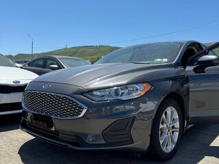 2019 Ford Fusion (North America) II Рестайлинг, серый, 1500000 рублей, вид 1