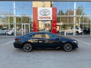 2022 Toyota Avalon V, чёрный, 3549000 рублей, вид 4