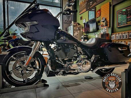 2025 Harley-Davidson Road Glide, синий, 3700000 рублей, вид 2