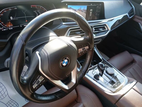 2021 BMW X5 25d IV (G05/G18), чёрный, 5350000 рублей - вид 9