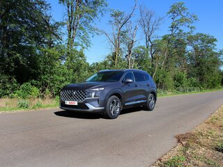 2021 Hyundai Santa Fe IV Рестайлинг, фиолетовый, 3400000 рублей, вид 2