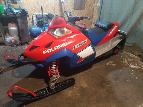 2005 Polaris 900 Fusion, красный, 550000 рублей, вид 3