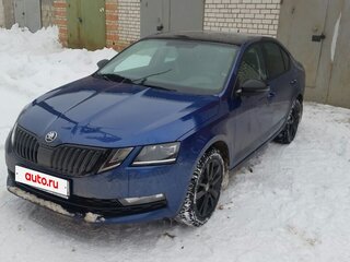 2018 Skoda Octavia III (A7) Рестайлинг, синий, 2500000 рублей, вид 4
