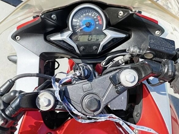 2011 Honda CBR 250R, красный, 290000 рублей - вид 5