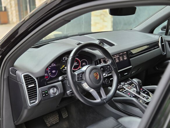 2020 Porsche Cayenne E-Hybrid III, чёрный - вид 11