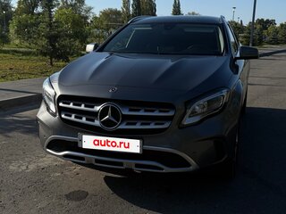 2019 Mercedes-Benz GLA 200 I (X156) Рестайлинг, серый, 2100000 рублей, вид 2