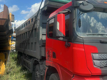 2022 Shacman (Shaanxi) SX3316, красный, 2774000 рублей, вид 1