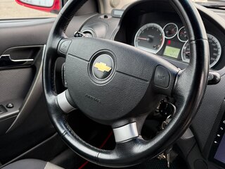 2008 Chevrolet Aveo I Рестайлинг, красный, 499000 рублей, вид 3