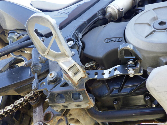 2013 BMW G 650 GS, белый, 420000 рублей - вид 9