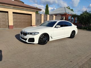 2021 BMW 5 серии 523d VII (G30/G31/G38) Рестайлинг, белый, 5200000 рублей, вид 2