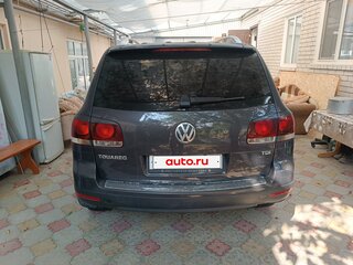 2008 Volkswagen Touareg I Рестайлинг, серый, 1200000 рублей, вид 2