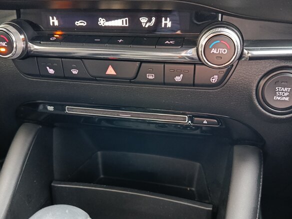 2021 Mazda 3 IV (BP), серый - вид 16