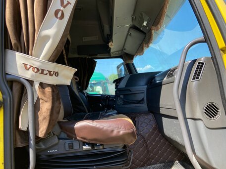 2012 Volvo FH, жёлтый, 3800000 рублей, вид 2
