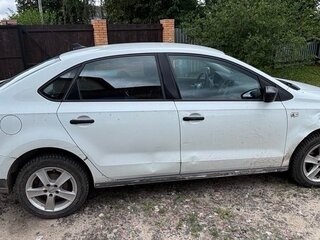 2019 Volkswagen Polo V Рестайлинг, белый, 515000 рублей, вид 2