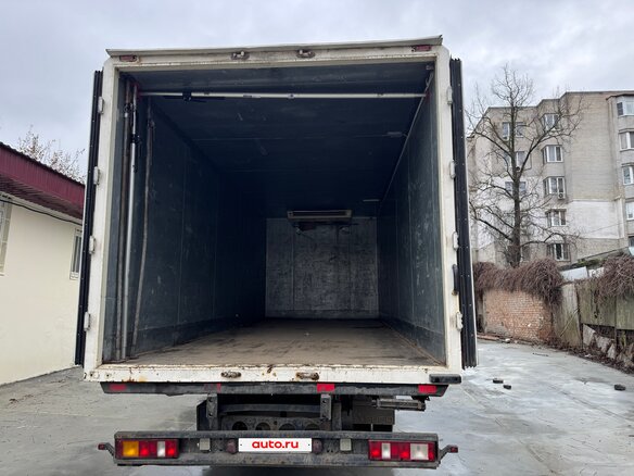 2017 Fuso (Mitsubishi) Canter, белый, 3000000 рублей - вид 12