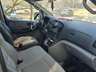 2011 Hyundai Grand Starex I, серый, 1300000 рублей, вид 4