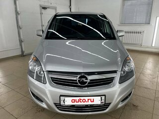 2011 Opel Zafira B Рестайлинг, серебристый, 785000 рублей, вид 2