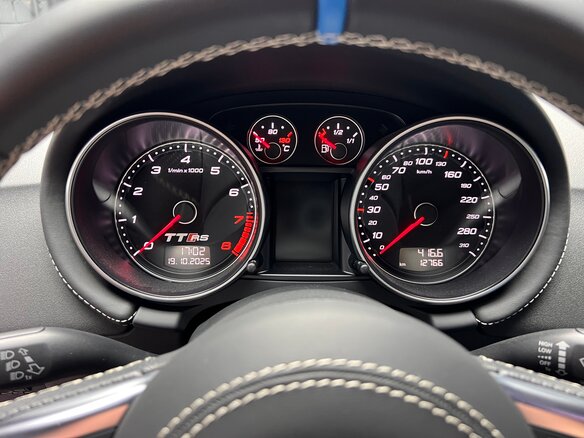 2011 Audi TT RS II (8J), голубой, 5399000 рублей - вид 24