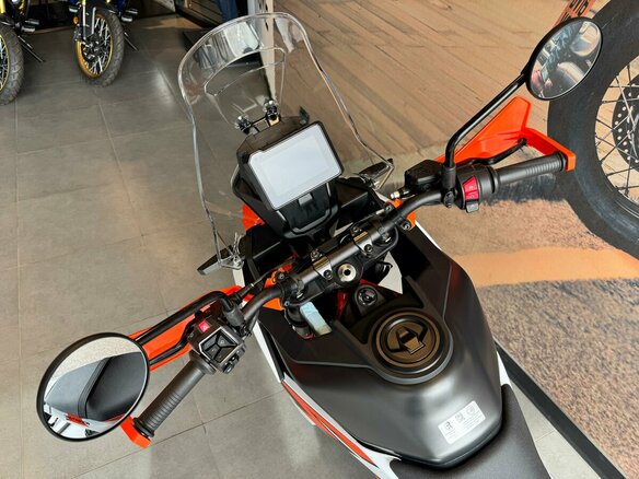 2026 KTM 390 Adventure R, белый, 889000 рублей - вид 2