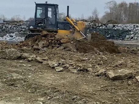 2011 Shantui SD16, жёлтый, 2600000 рублей, вид 1