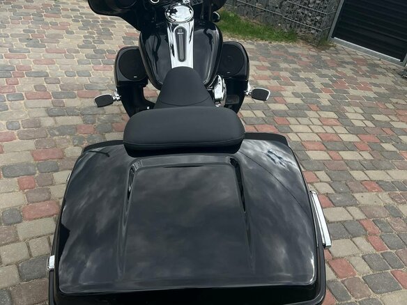 2011 Harley-Davidson Road Glide, чёрный, 725000 рублей - вид 3